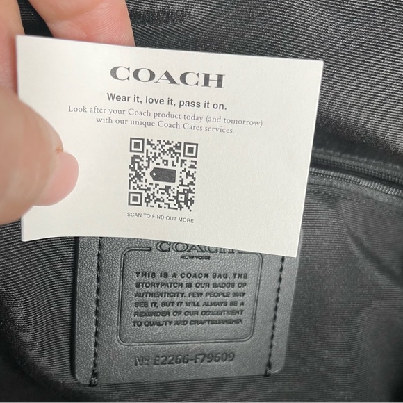 COACH 📣 NWT Signature Gallery Tote in Brown / Black 📣 - Picture 4 of 10